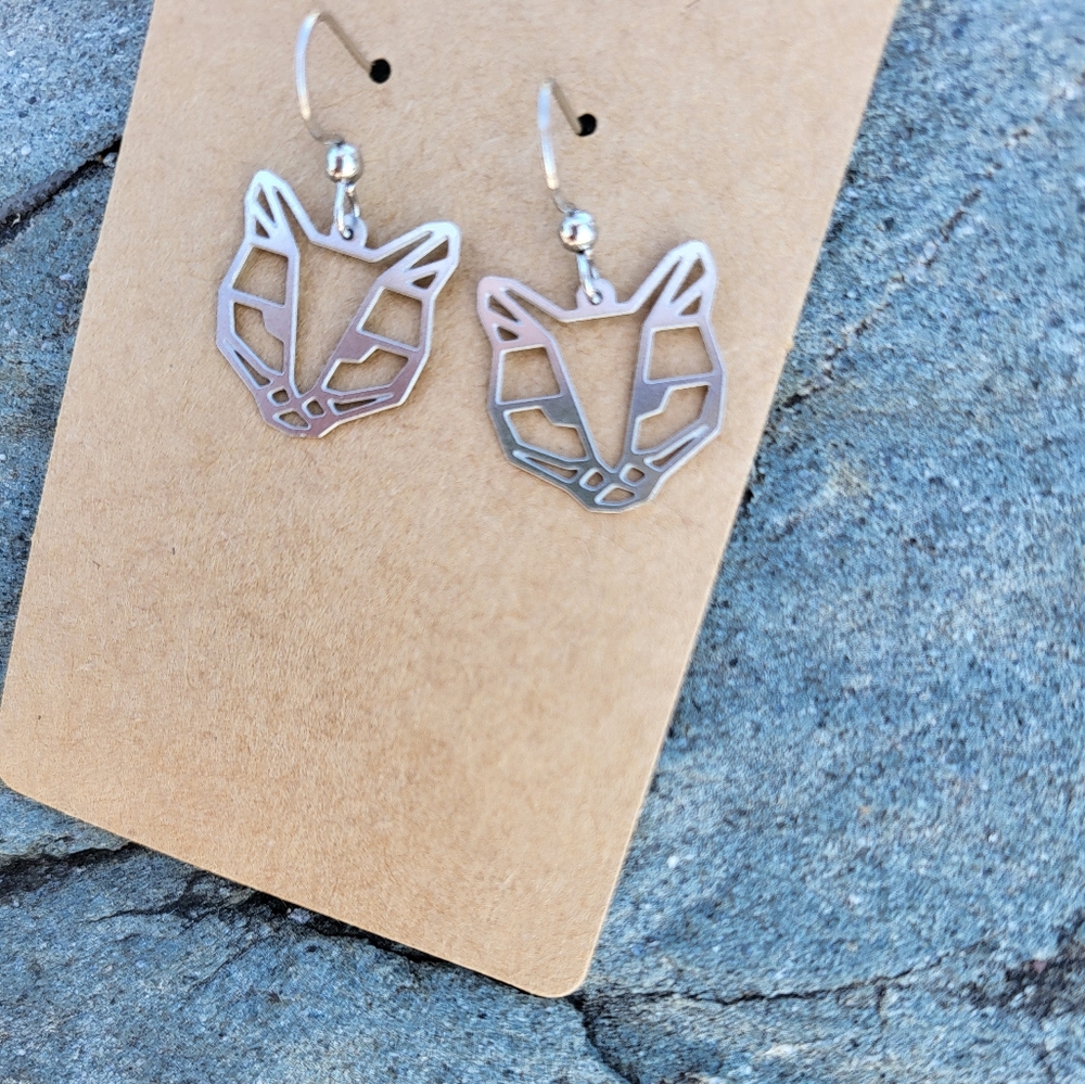 071 New Stainless steel earrings - Puma
